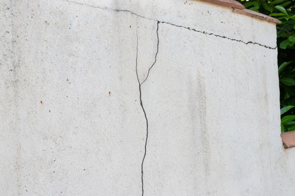 Foundation Crack Patching in Yuba City